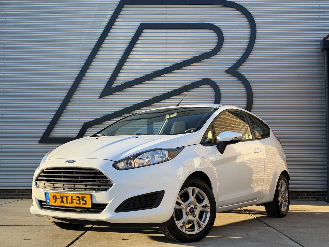 Ford Fiesta - 1.0 Style 2e Eigenaar,Airco,Stoelverwarming,Elektr. ramen,Bluetooth,Nieuwe APK bij Aflever - AutoWereld.nl