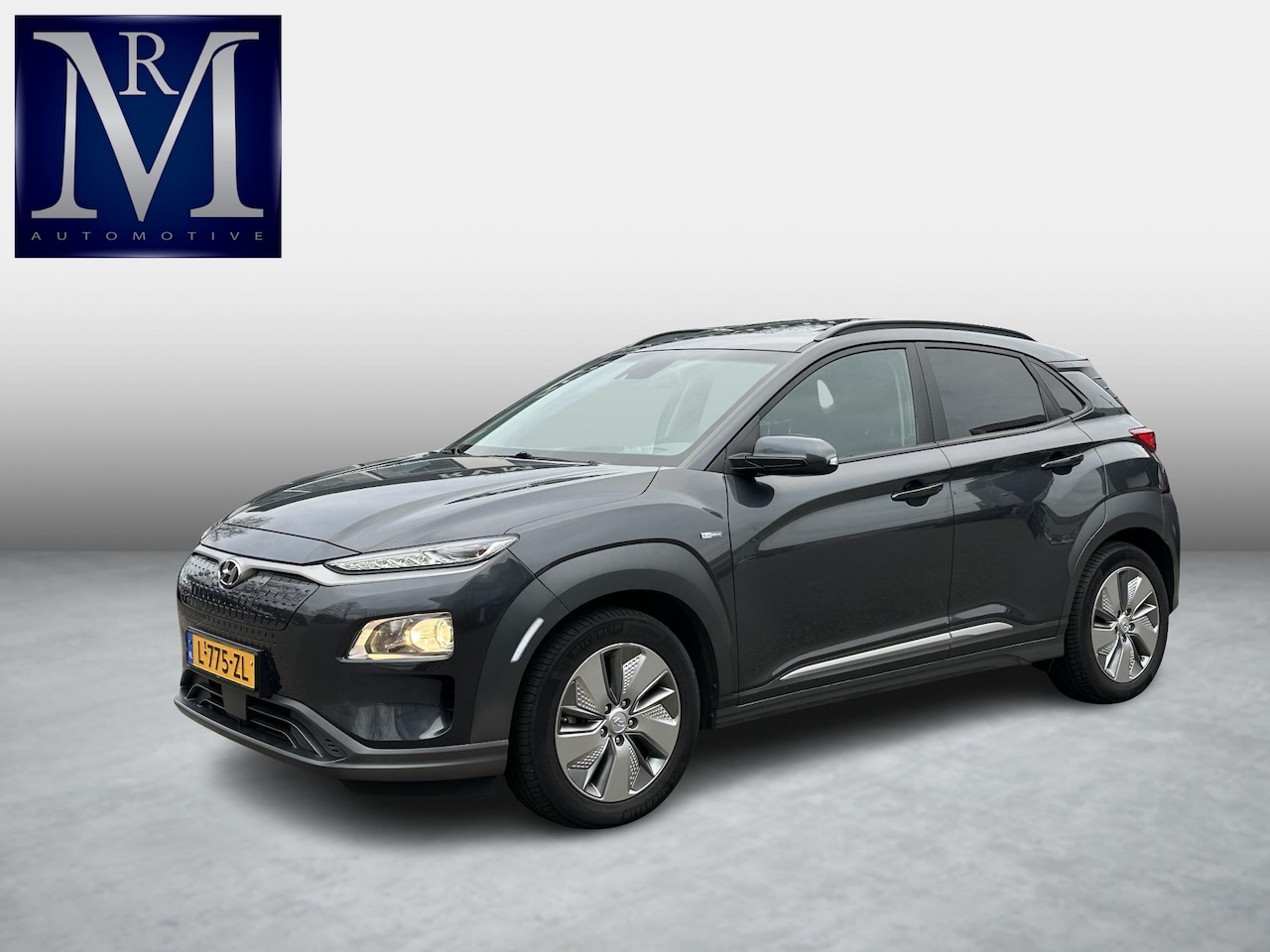 Hyundai Kona Electric - EV Fashion 64 kWh VAN: 19.900,- VOOR: 17.877,- UW EINDEJAARSVOORDEEL: 2.023,- | DEALER OND - AutoWereld.nl