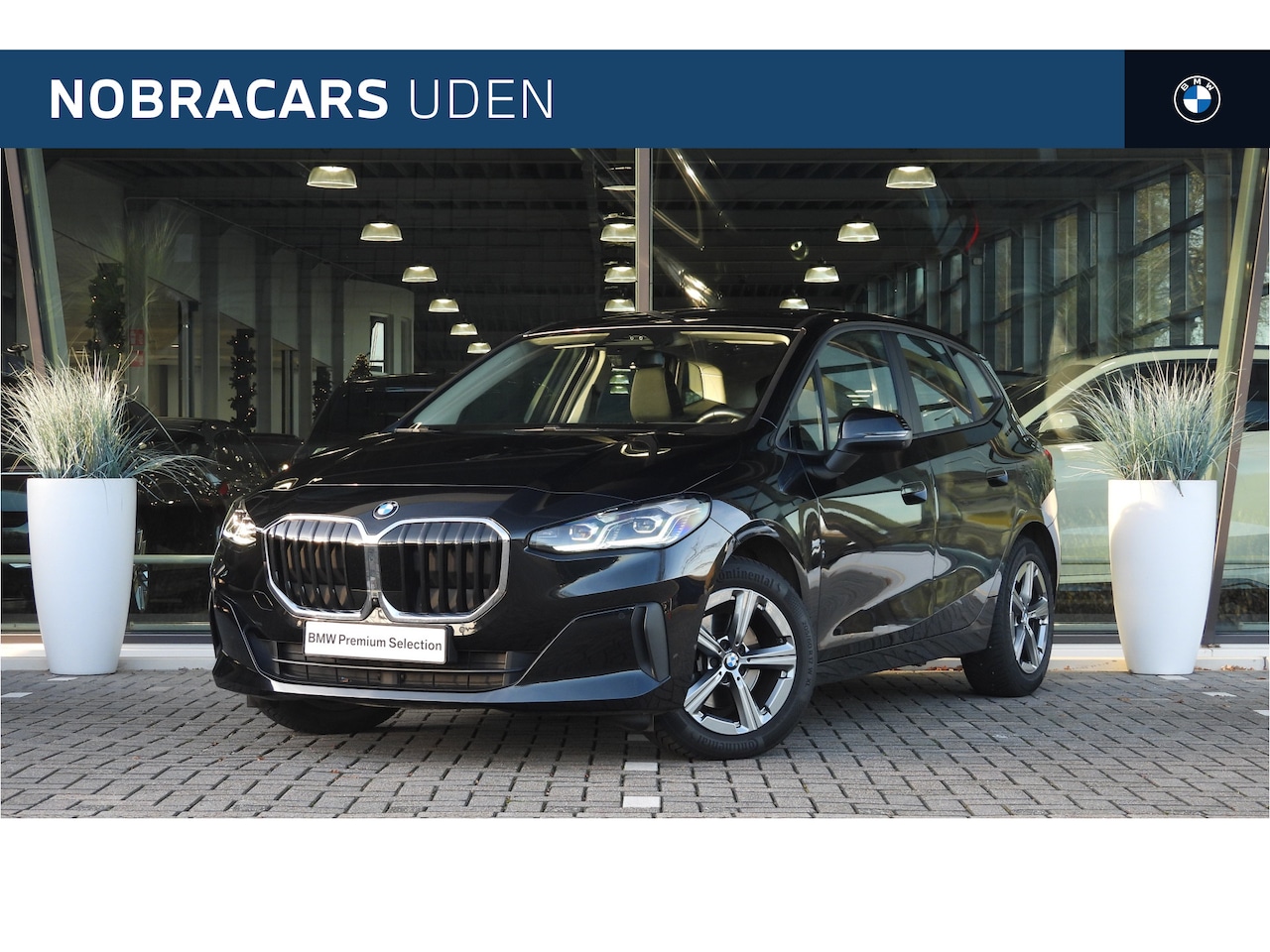 BMW 2-serie Active Tourer - 218i Automaat / Comfort Access / Adaptieve LED / Parking Assistant Plus / Head-Up / Live C - AutoWereld.nl