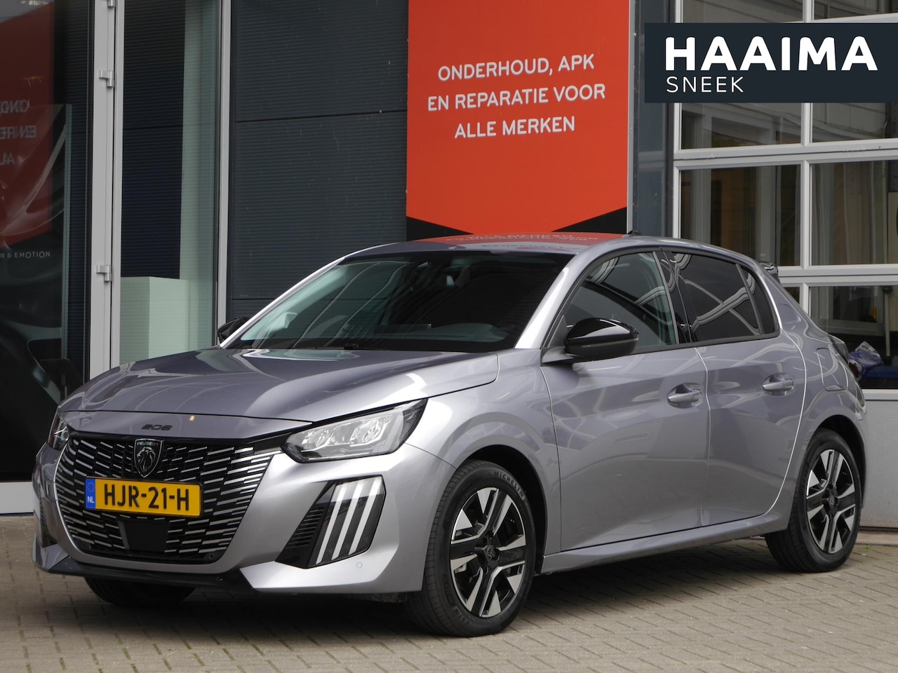 Peugeot 208 - Hybrid 100 e-DCS6 Allure | Camera | Stoelverwarming | Automaat | Adaptieve Cruise control - AutoWereld.nl