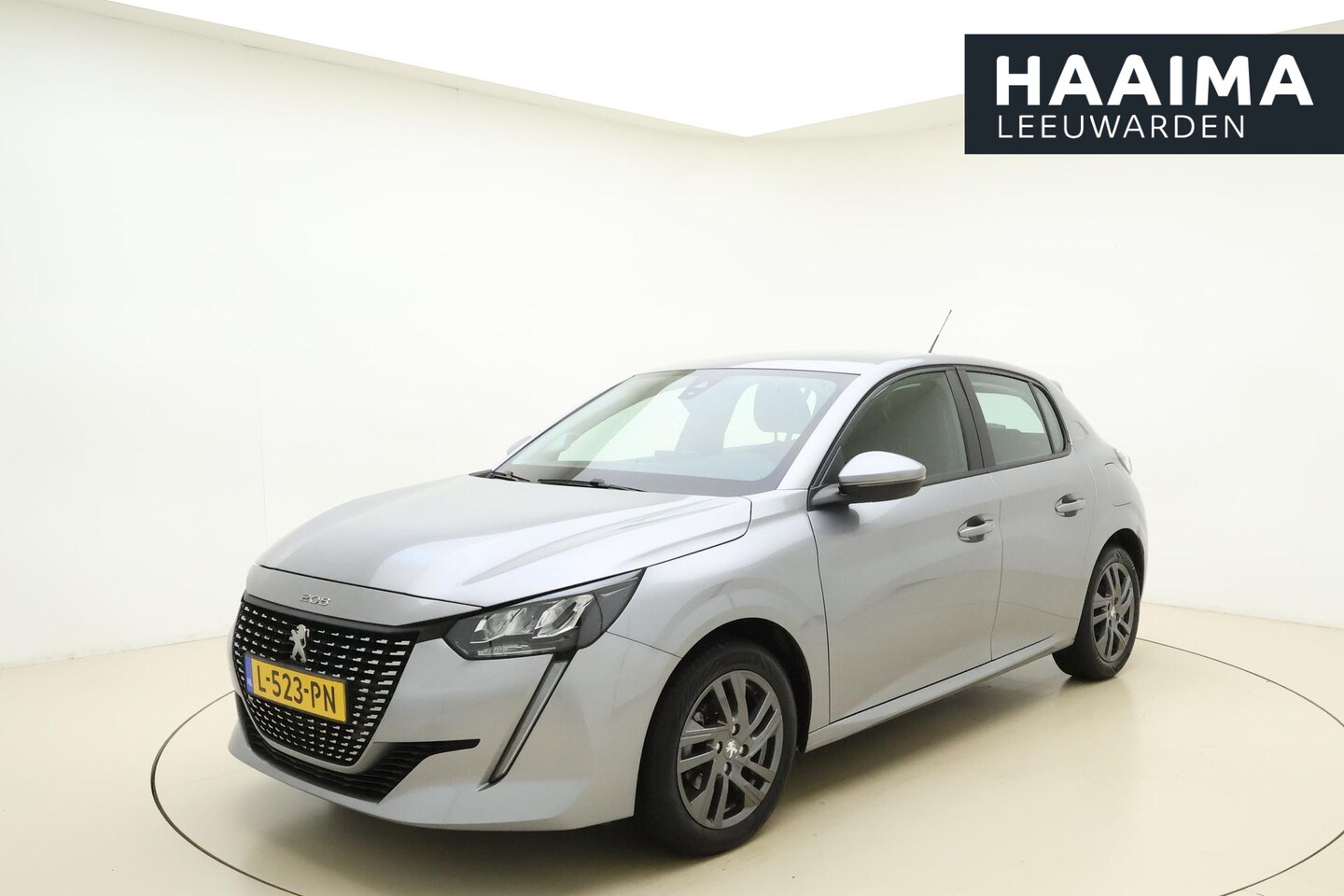 Peugeot 208 - 1.2 PureTech Blue Lease Active 75 PK | Handgeschakeld | Licht Metalen Velgen | Parkeersens - AutoWereld.nl