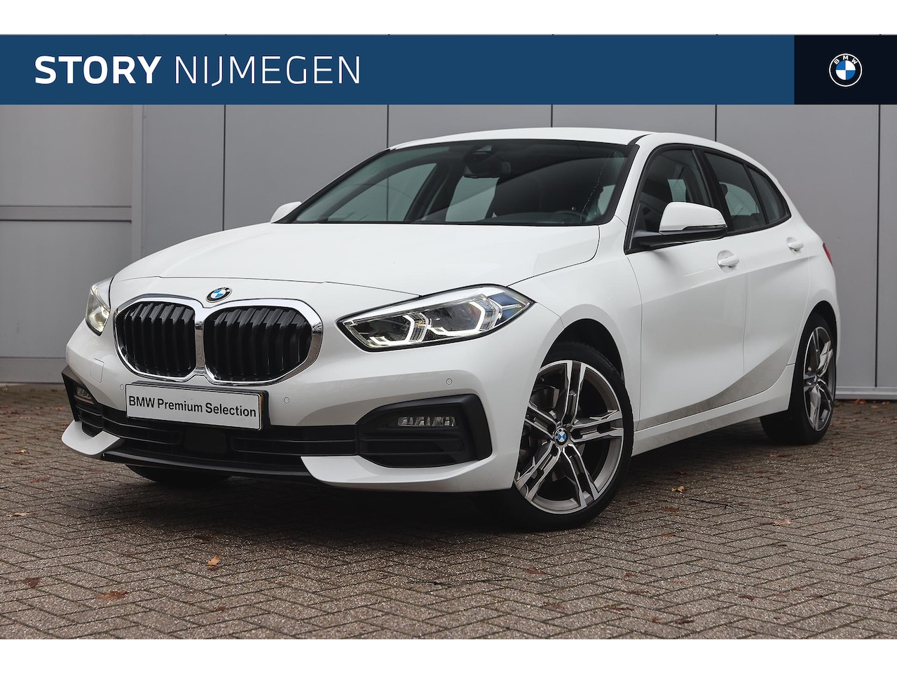 BMW 1-serie - 118i Executive / LED / Live Cockpit Professional / Airconditioning / Cruise Control / PDC - AutoWereld.nl