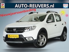 Dacia Sandero Stepway - 0.9 TCe / Navi / Cruisecontrol / Allseason / Trekhaak
