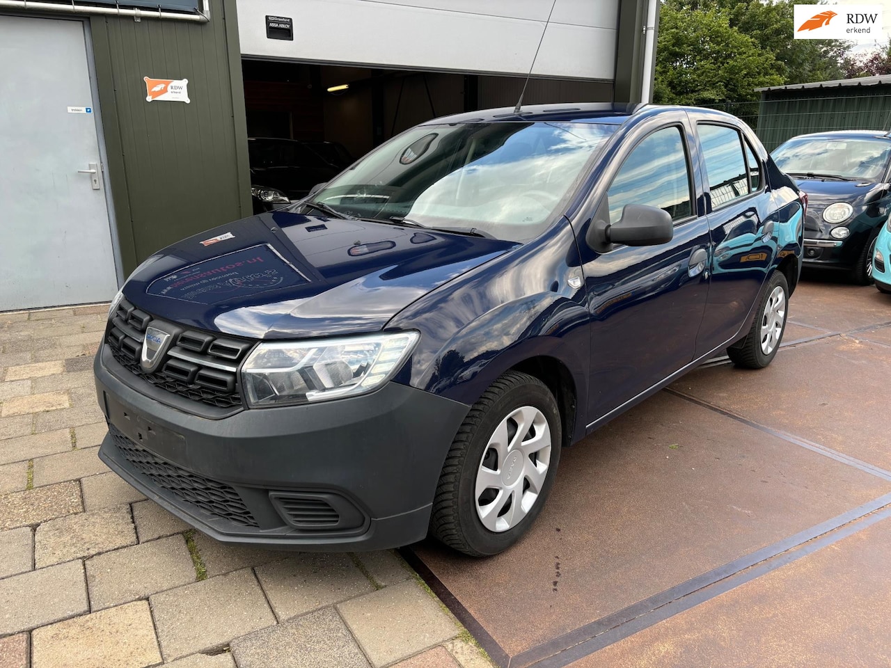 Dacia Logan - 1.0 Motorschade Exportprice - AutoWereld.nl