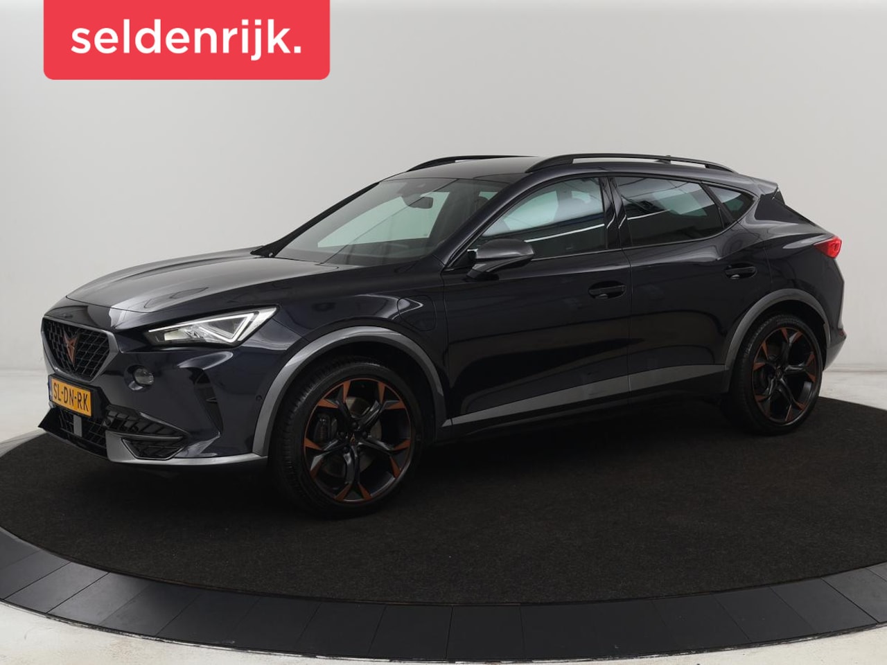 CUPRA Formentor - 1.4 eHybrid VZ | 245pk | Stoelverwarming | Camera | Adaptive cruise | Sfeerverlichting | N - AutoWereld.nl