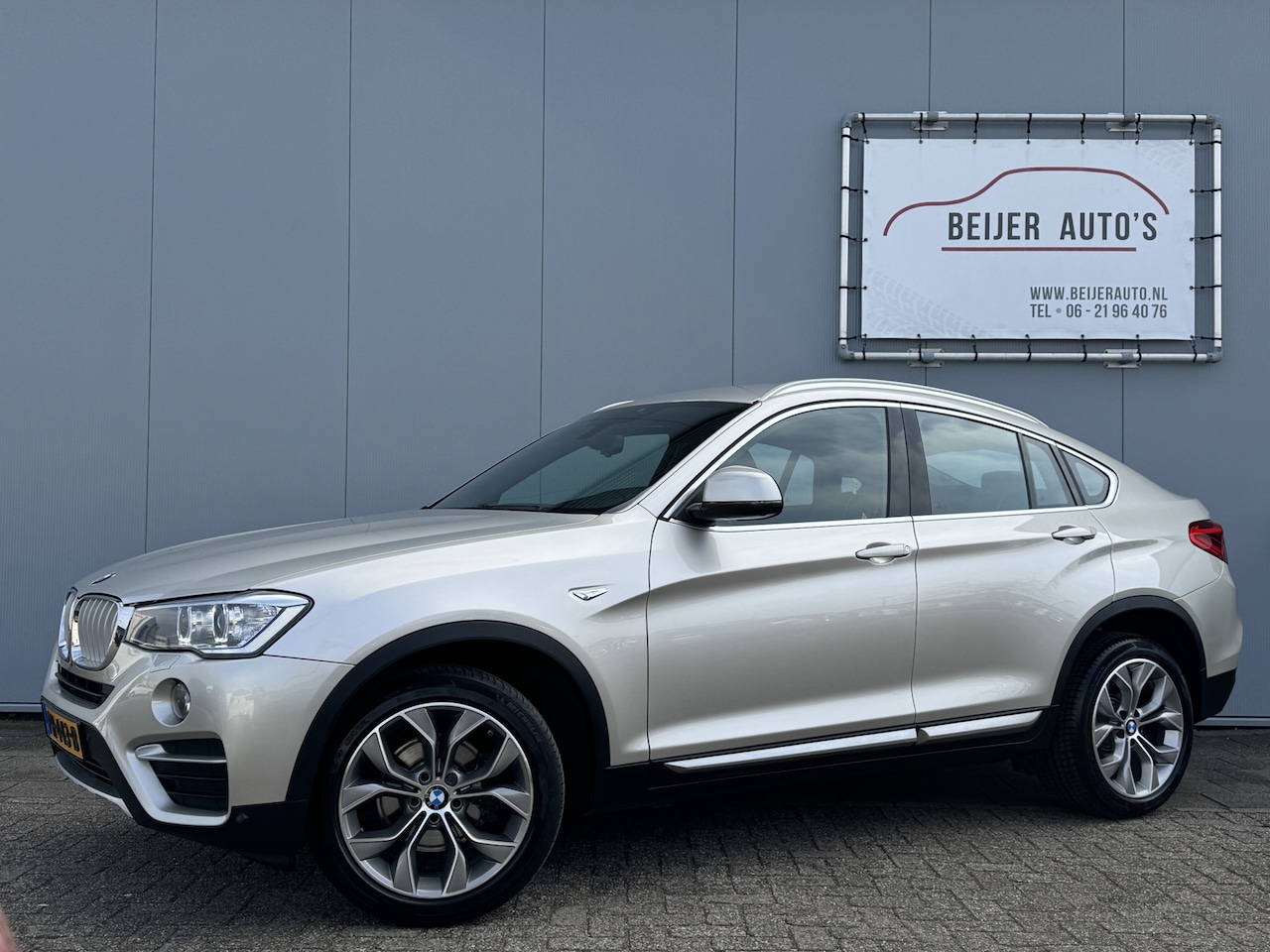 BMW X4 - xDrive20i High Executive xLine Edition Automaat Apple Carplay/Trekhaak. - AutoWereld.nl