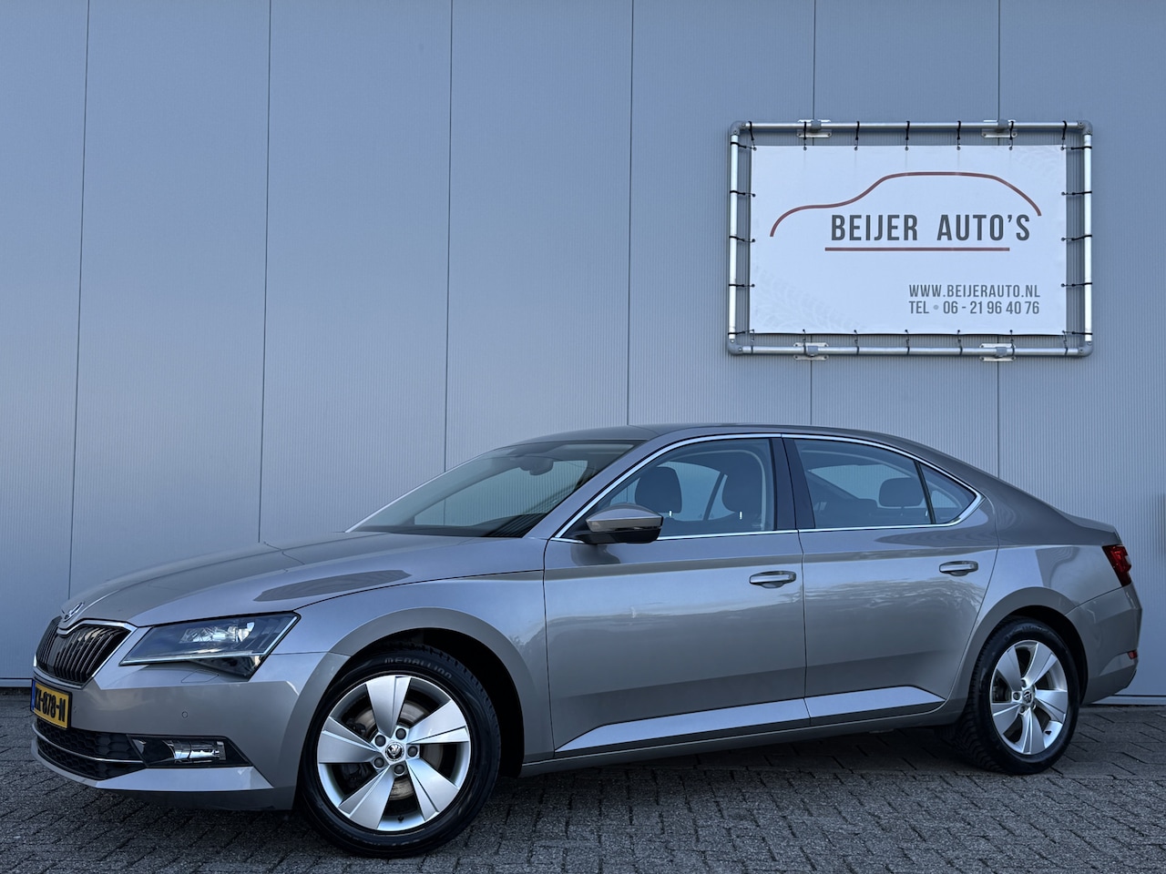 Skoda Superb - 1.4 TSI ACT Ambition Business Apple Carplay/Xenon/17inch. - AutoWereld.nl