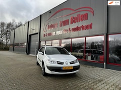 Renault Mégane Grand Tour - 1.6-16V Business Line / AIRCO / TREKHAAK /