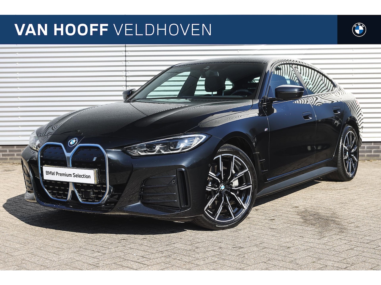 BMW i4 - eDrive40 M Sport / Parking Assistant / Widescreen Display / Leder / Live Cockpit Plus / Cr - AutoWereld.nl