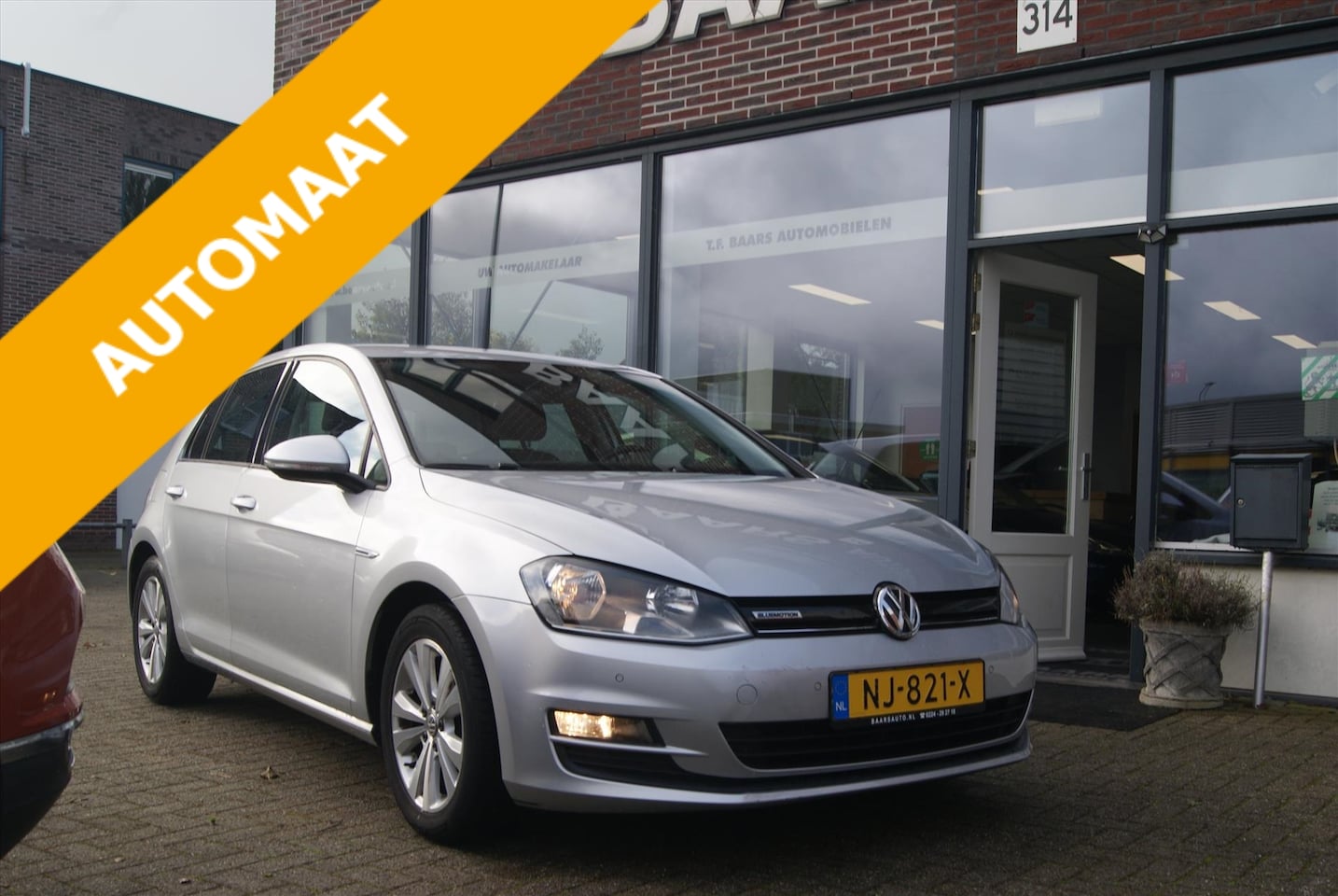 Volkswagen Golf - 1.0 TSI 115pk BlueMotion DSG Comfortline - AutoWereld.nl