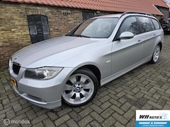 BMW 3-serie Touring - 320i High Executive