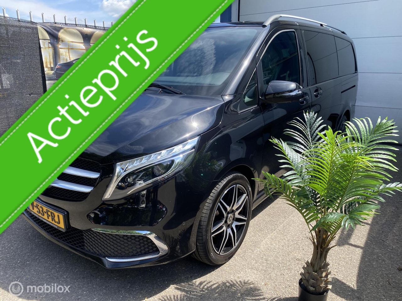 Mercedes-Benz V-klasse - 300d Lang DC Edition 85.DKM AUT ECC LEDER NAVI PDC CAMERA - AutoWereld.nl