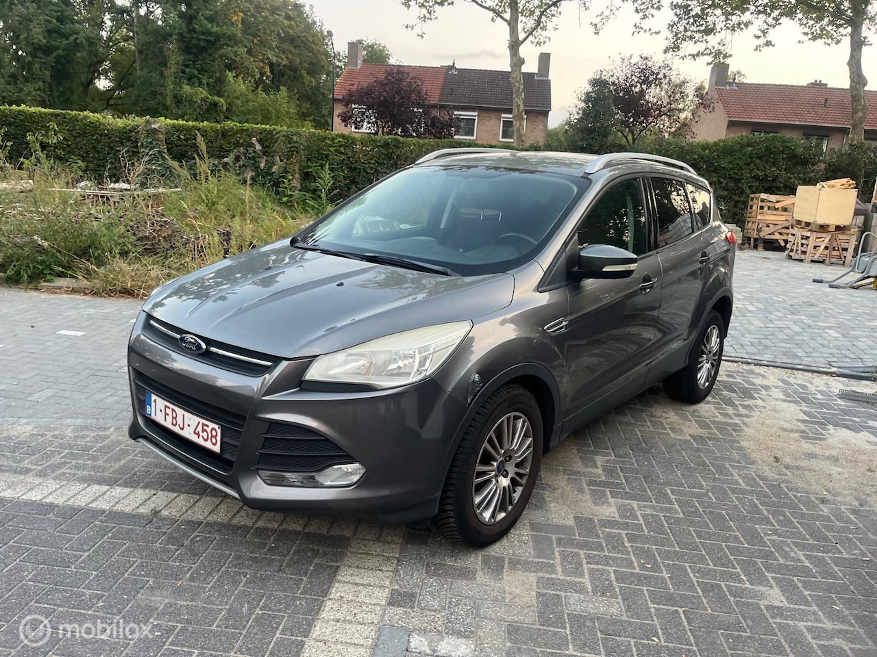Ford Kuga - 1.6 Titanium * MOTOR DEFECT *BELGISCHE PAPIEREN - AutoWereld.nl