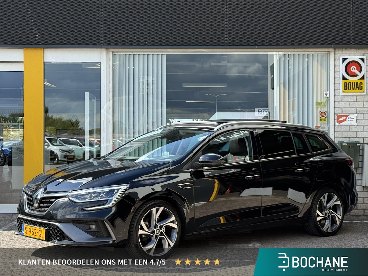 Renault Mégane Estate - 1.6 Plug-In Hybrid 160PK R.S. Line | NAP | Bose Audio | Elektrische glazen shuif-kantel da - AutoWereld.nl