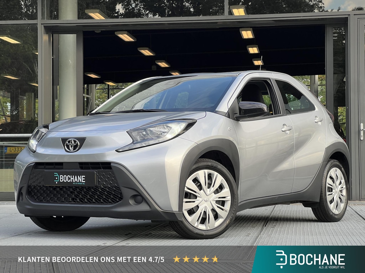 Toyota Aygo X - 1.0 VVT-i MT Play | Carplay | Adaptieve Cruise Control | Achteruitrijcamera - AutoWereld.nl