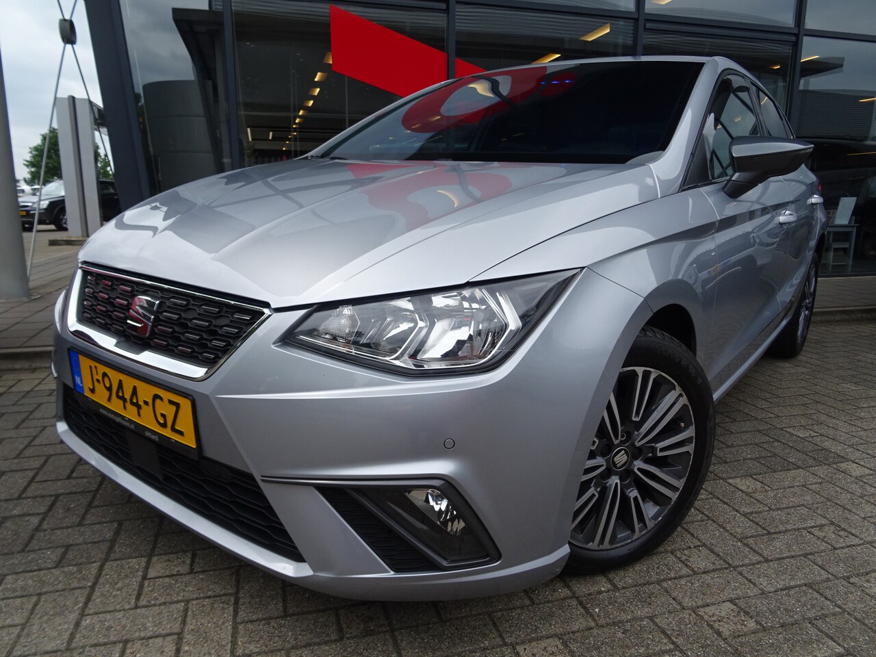 SEAT Ibiza - 1.0 TSI Excellence | TREKHAAK | NAVIGATIE | CRUISE CONTROL | - AutoWereld.nl