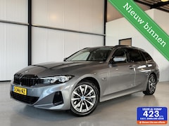 BMW 3-serie Touring - 320e PHEV|Led|Widescreen|Stoelverw|Camera|