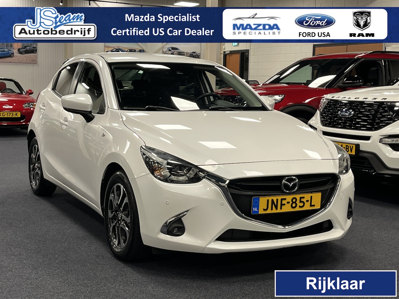 Mazda 2 - 1.5i SkyActiv-G GT-M 90PK Navi DAB+ PDC - AutoWereld.nl