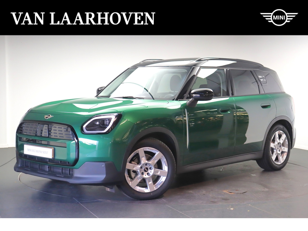 MINI Countryman - E / Classic / Pakket M Plus / 18" Asteroid Spoke - AutoWereld.nl