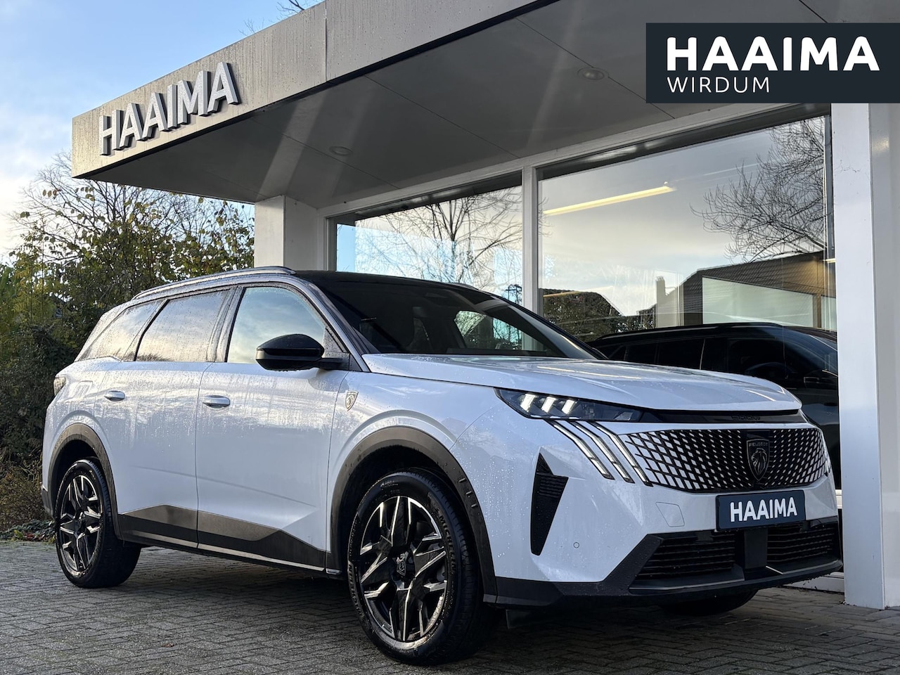 Peugeot 5008 - 1.2 Hybrid 145 GT | 7 Persoons | Elektr. achterklep | Adaptieve Cruise Control | Stoel- & - AutoWereld.nl