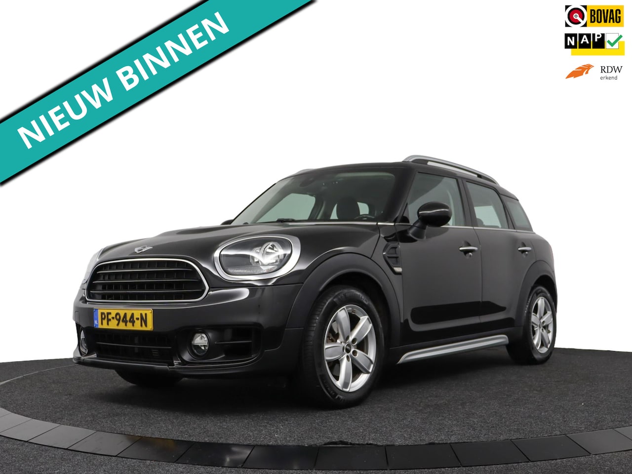 MINI Countryman - Mini 1.5 Cooper Salt Automaat/Trekhaak/Navi/ECC - AutoWereld.nl