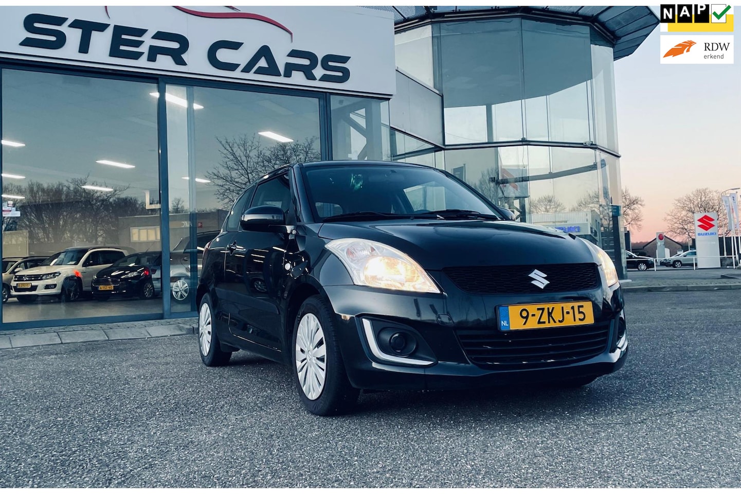Suzuki Swift - 1.2 Comfort EASSS 1.2 Comfort EASSS, Airco, Stoelverwarming, Onderhoud - AutoWereld.nl