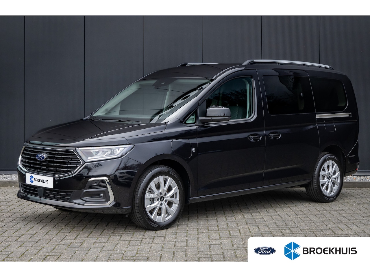 Ford Tourneo Connect - 1.5 PHEV Titanium 7 Persoons | 17 inch licht metaal | 7-persoons uitvoering | Achteruitrij - AutoWereld.nl