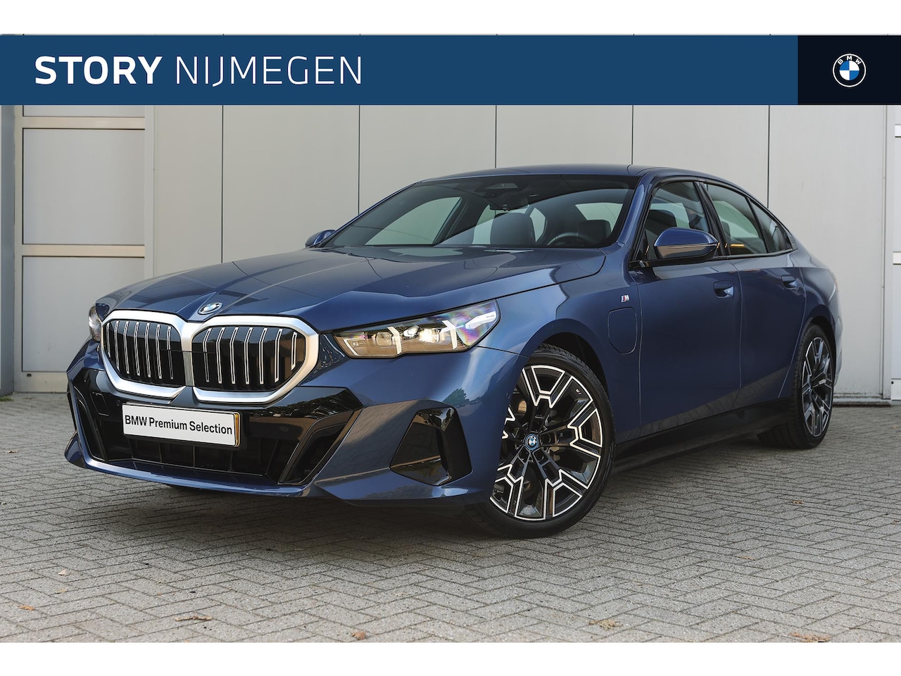 BMW 5-serie - 530e M Sport Automaat / Achteruitrijcamera / Stoelventilatie / Adaptieve LED / M Sportonde - AutoWereld.nl