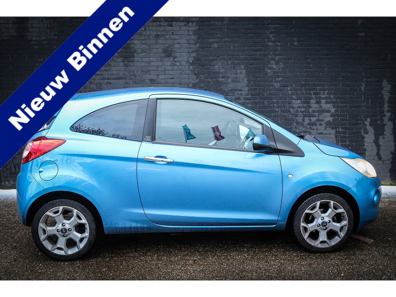 Ford Ka - 1.2 Titanium X start/stop Net binnen - Nu al te bezichtigen - AutoWereld.nl