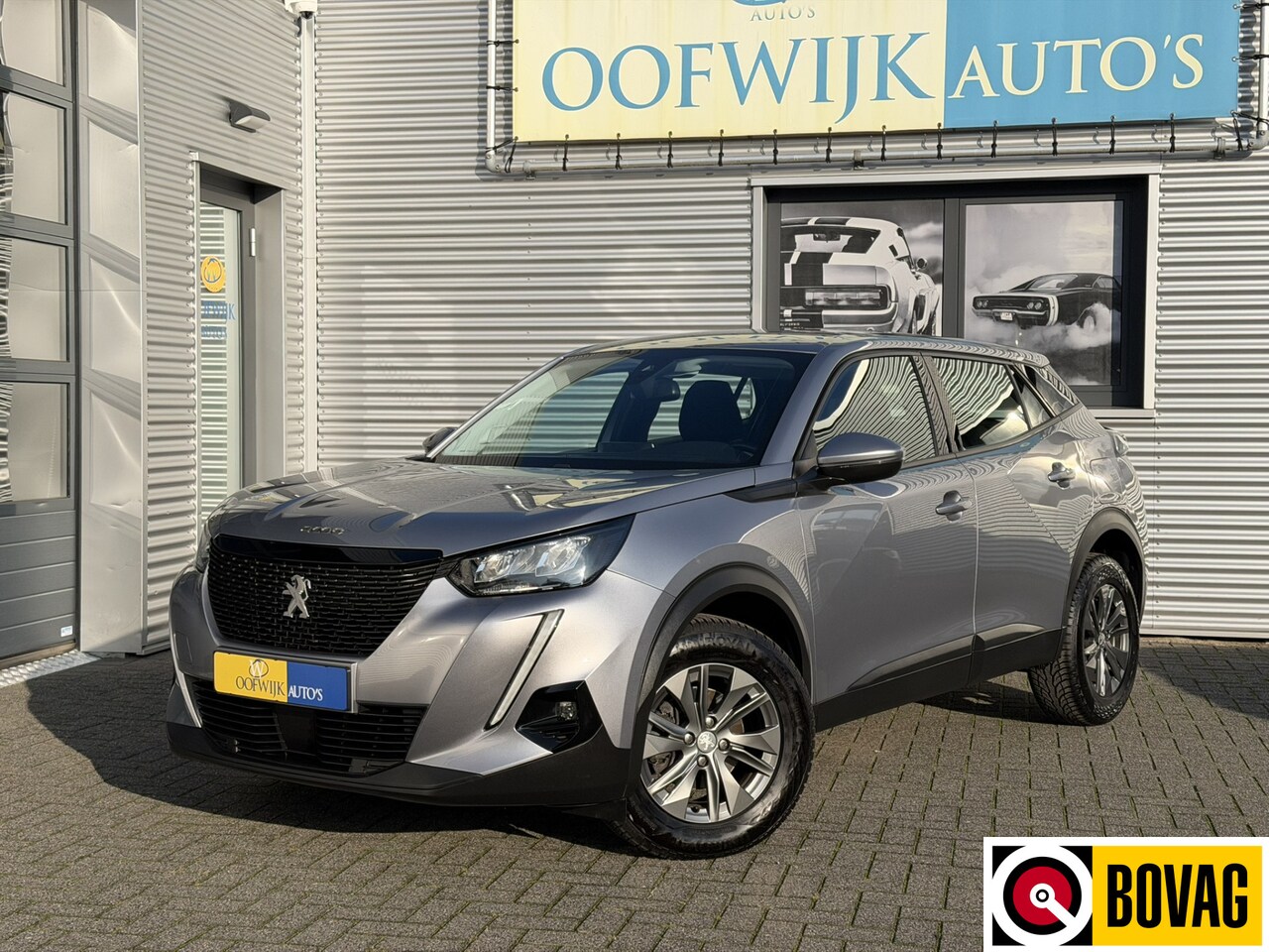 Peugeot 2008 - 1.2 PureTech Active Clima Navi Camera Led CarPlay - AutoWereld.nl