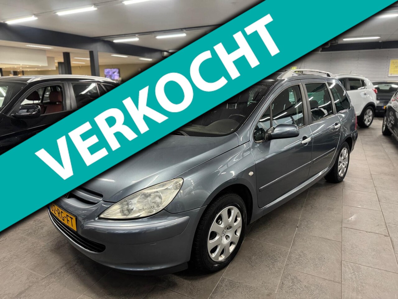 Peugeot 307 SW - 1.6 16V Premium panoramadak clima cruise controle elektrische pakket parkeersensoren trekh - AutoWereld.nl