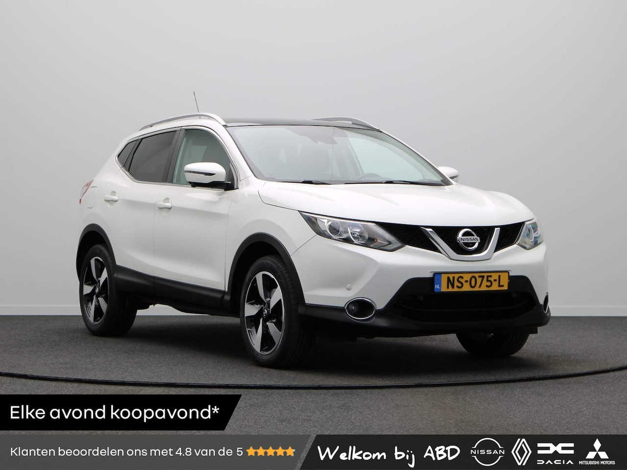 Nissan Qashqai - 116pk N-Connecta | 360 graden camera | panorama dak | climate control | 18 inch velgen | - AutoWereld.nl