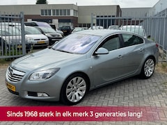 Opel Insignia - 2.0 T E85 Sport 220PK UNIEK NL AUTO NAP Navi l Leder l Cruise l Xenon l Stoelventalatie l