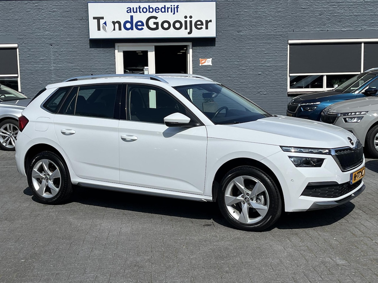Skoda Kamiq - 1.0 TSi 115 pk Business Edition | NAV. | CAMERA | FULL OPTIONS | - AutoWereld.nl