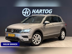 Volkswagen Tiguan - 2.0 TSI 4Motion Highline + TREKHAAK / CAMERA / STOELVERWARMING