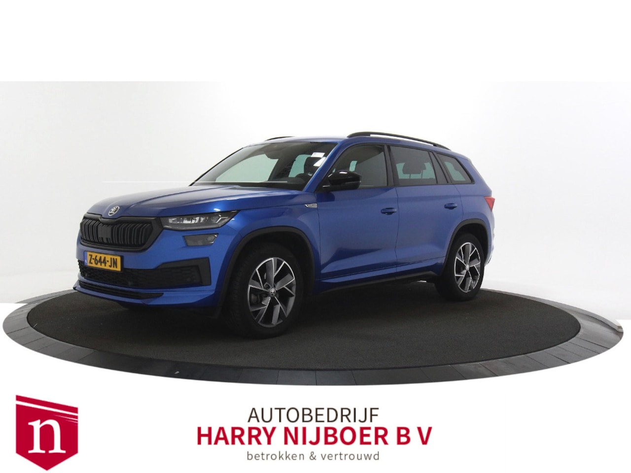 Skoda Kodiaq - 1.5 TSI Sportline Business 7p. Carplay / Trekhaak / Camera / Adpt Cruise / Led enz - AutoWereld.nl