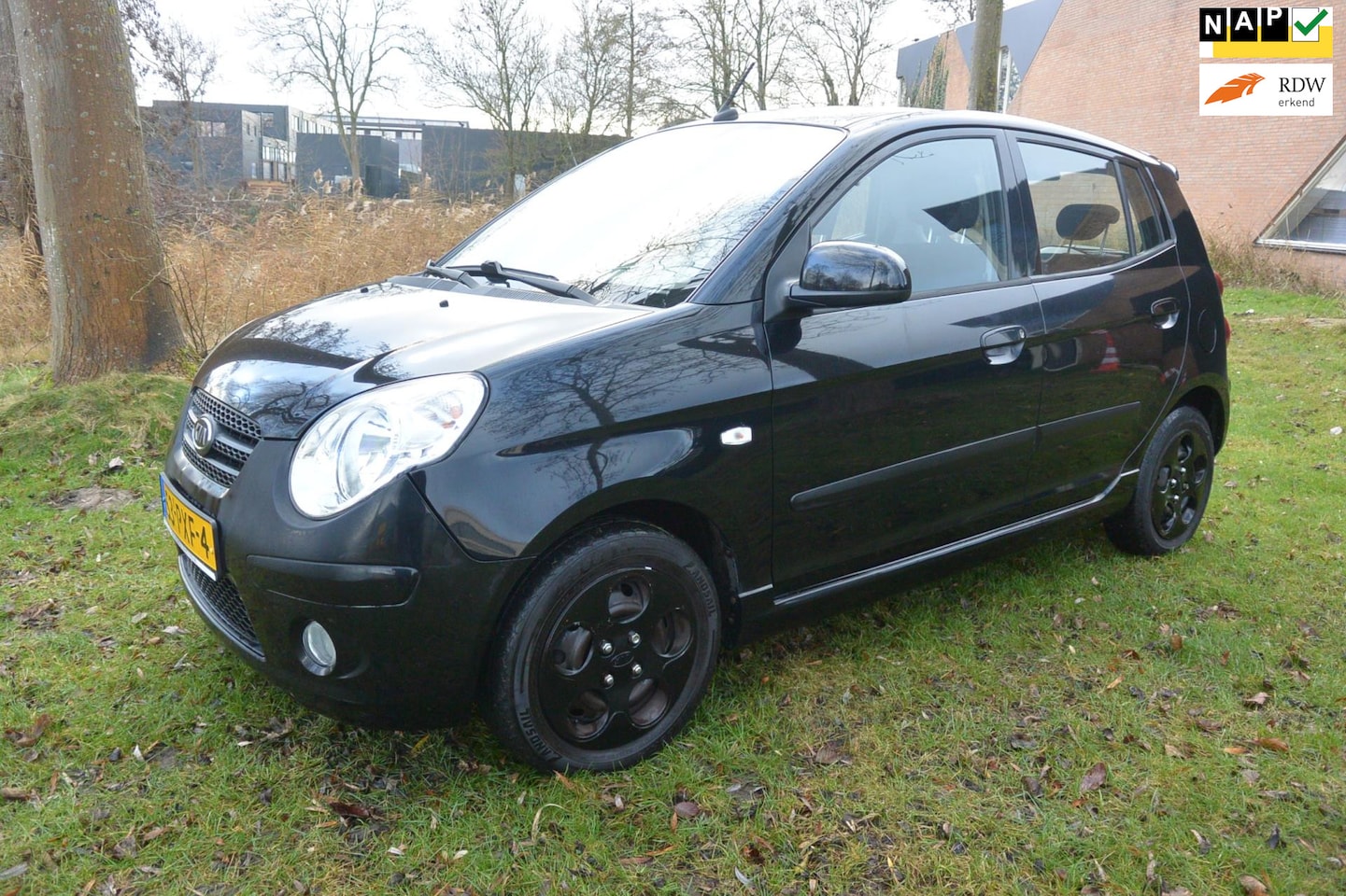 Kia Picanto - 1.0 Seven*airco*bluetooth*elektr pakket*167dkm - AutoWereld.nl