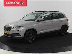 Skoda Karoq - 1.0 TSI Business Edition | Panoramadak | Trekhaak | Carplay | Navigatie | Park Assist | Cl