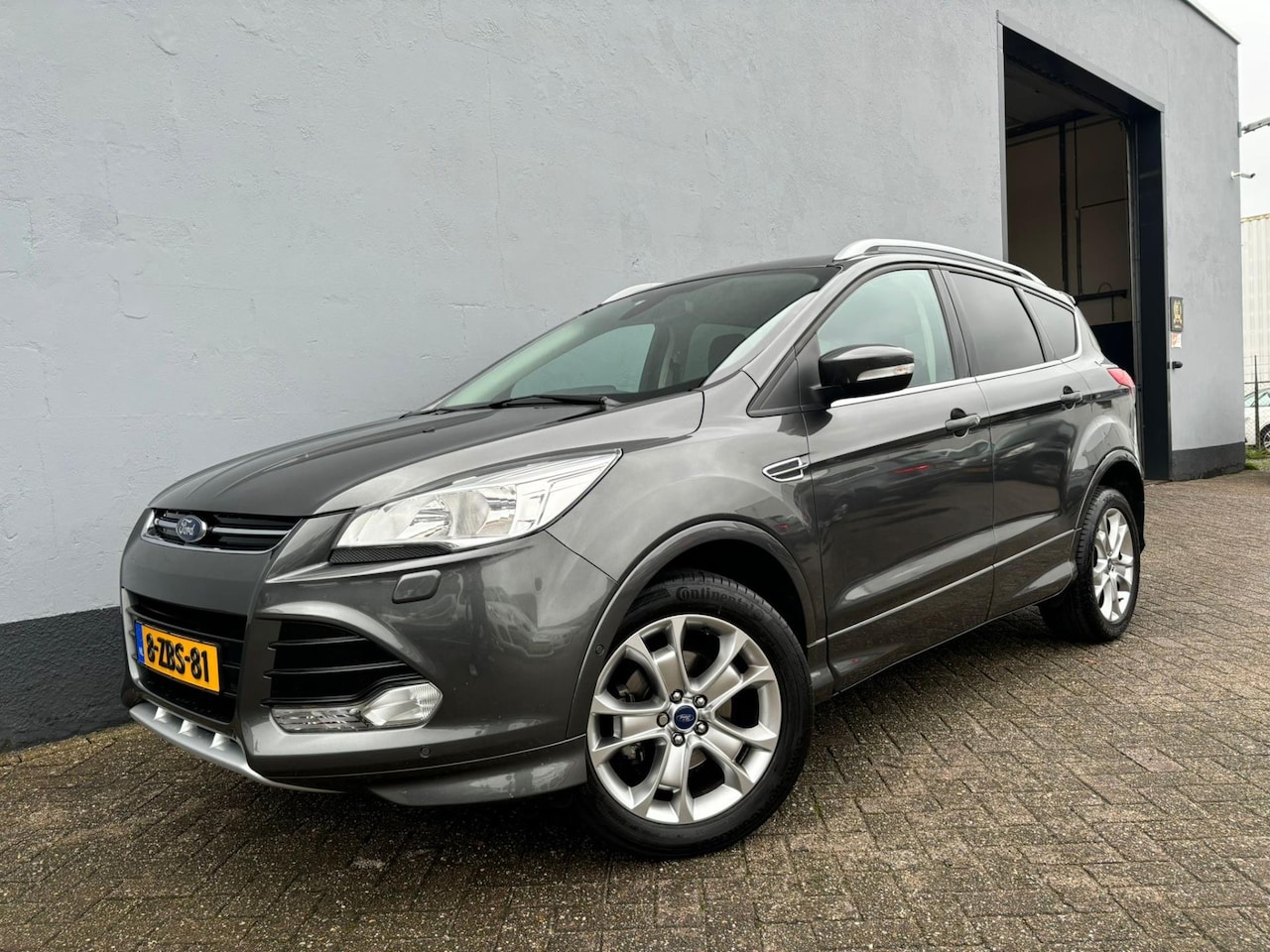 Ford Kuga - 1.5 Titanium Plus - Stoel V.W. - Trekhaak - AutoWereld.nl