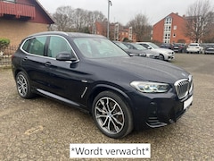 BMW X3 - xDrive30e M Sport | Pano | Trekhaak | Individual | Head Up | 360 camera