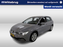Volkswagen Golf - 1.0 TSI Life Multimedia Camera / Navigatie / App-connect / LED verlichting / Clima / LM ve