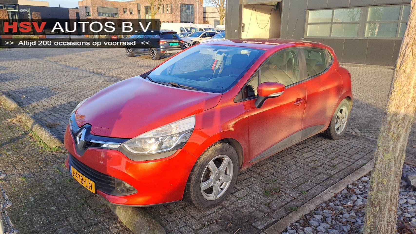 Renault Clio - 1.2 16V airco LM 4-deurs cruise - AutoWereld.nl