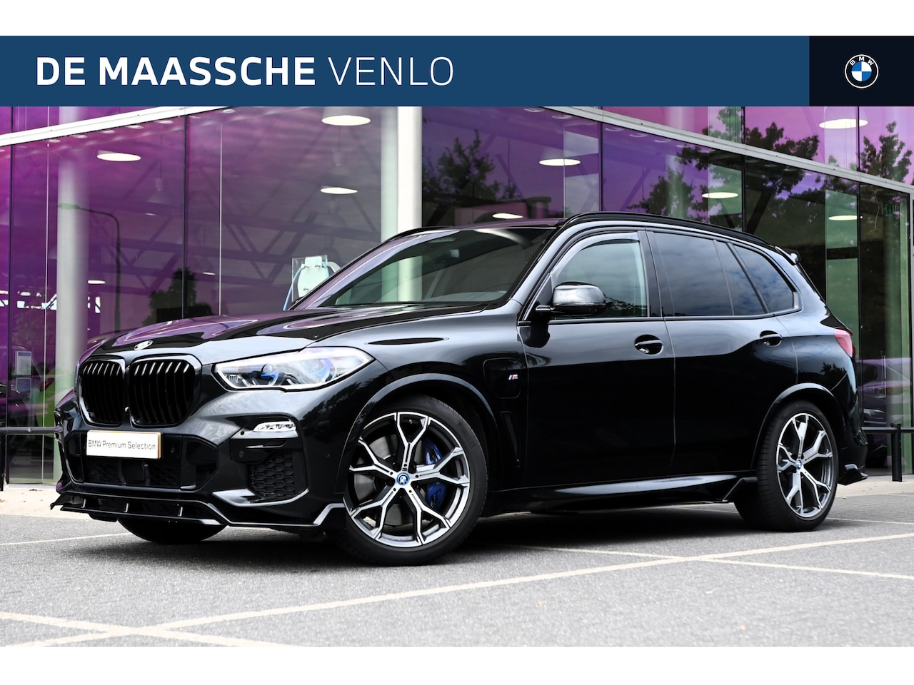 BMW X5 - xDrive45e High Executive M Sport Automaat / Panoramadak / Trekhaak / Sportstoelen / Laserl - AutoWereld.nl