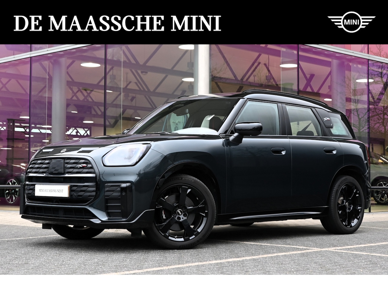 MINI Countryman - E / John Cooper Works / Pakket S / 19" JCW Runway Spoke black - AutoWereld.nl