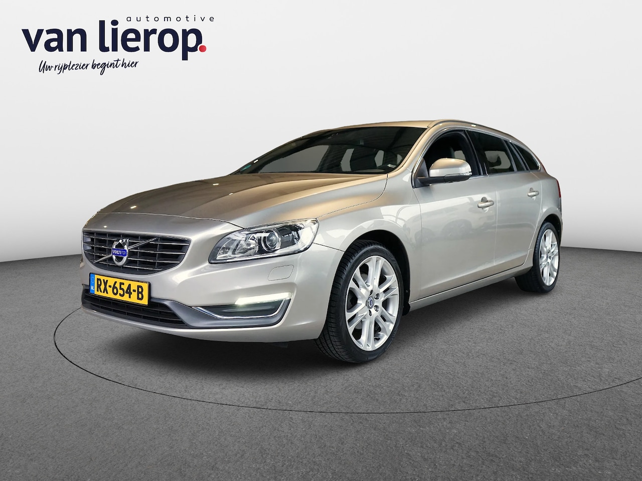 Volvo V60 - 2.0 T5 Summum 5-CIL. | STOEL/STUUR-VERW. | TREKHAAK - AutoWereld.nl
