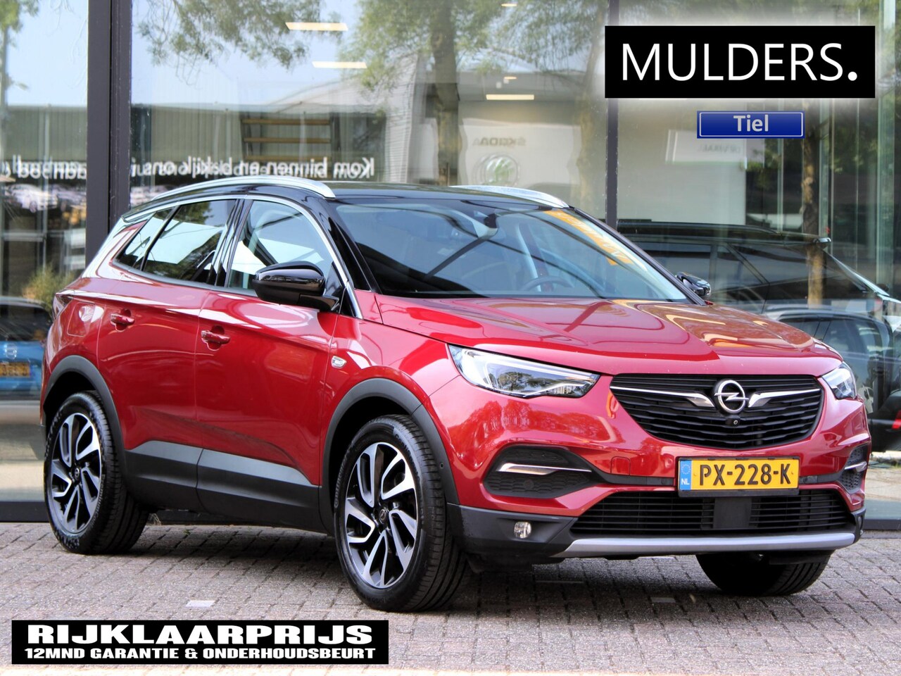 Opel Grandland X - 1.2 Turbo Ultimate | Navi / Leder / Stoelkoeling - AutoWereld.nl