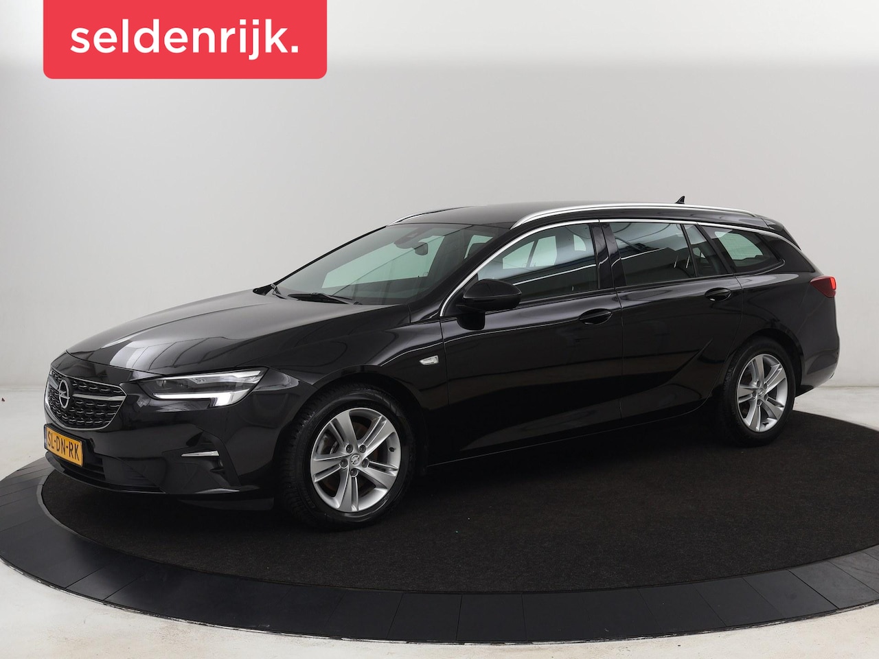 Opel Insignia - 2.0 Turbo Elegance | Stoelverwarming | Carplay | Matrix LED | Navigatie | Stuurverwarming - AutoWereld.nl