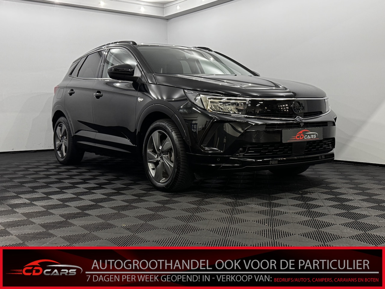 Opel Grandland - 1.6 Turbo Plug-In Ultimate Half leder, 360 Camera, Navi, Keyless start, Winterpakket, Elek - AutoWereld.nl