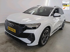 Audi Q4 e-tron - 40 Competition S-LINE 77 kWh SOH 93% l SONOS l MATRIX l ADAPT.CRUISE l 3-ZONE CLIMATE l CA