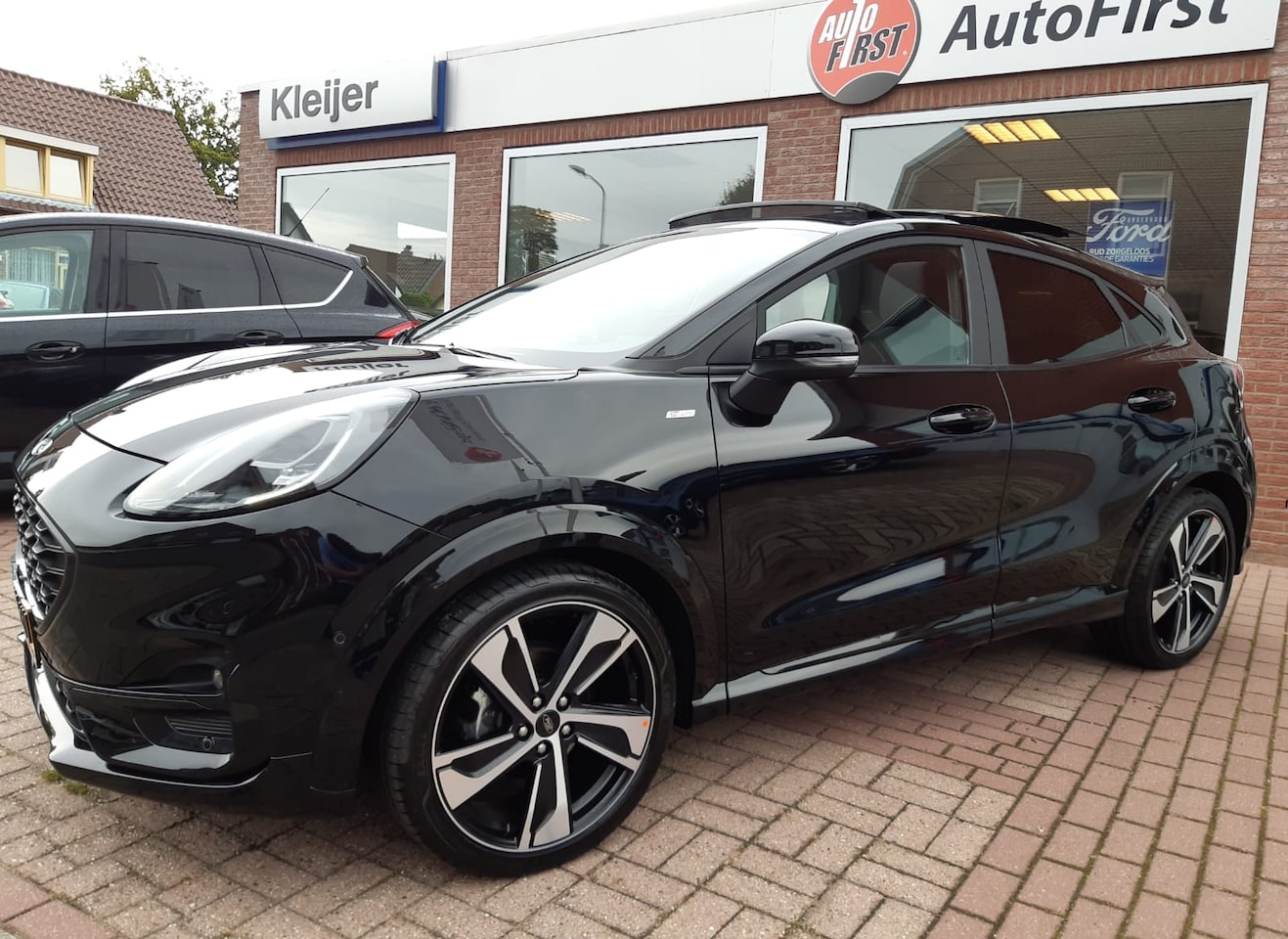 Ford Puma - 1.0i Ecoboost Hybrid 155pk ST-Line Pano, Trekhaak - AutoWereld.nl